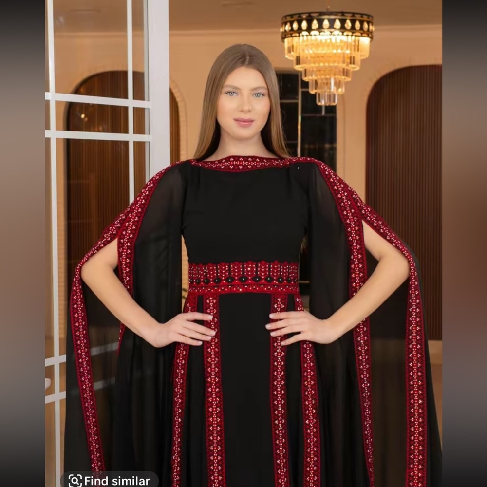 2 Piece Modern Tatreez Embroidered Elegance Thobe - Picture 8 of 13